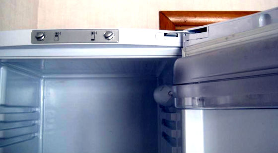 Перевесить двери холодильника в Стремилово | Вызов мастера по холодильникам на дом
