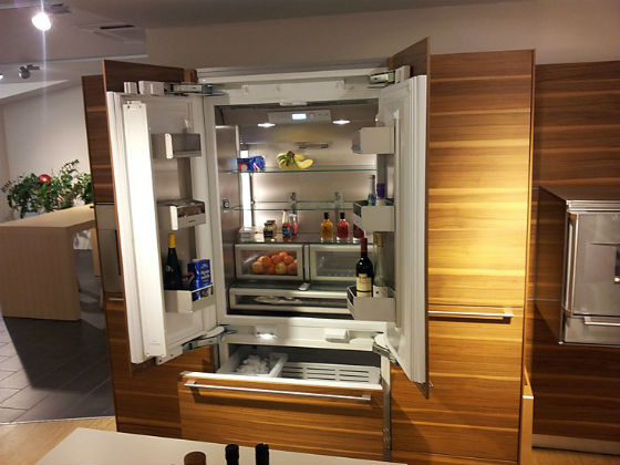 Ремонт встраиваемых холодильников с выездом по Стремилово | Вызов мастера по холодильникам на дом